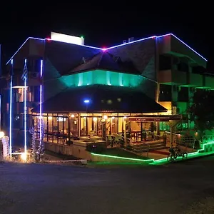 *** Otel La Akçay Türkiye