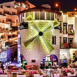 Sky Vela & Hotel Gumbet